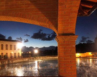 Calidario Terme Etrusc...